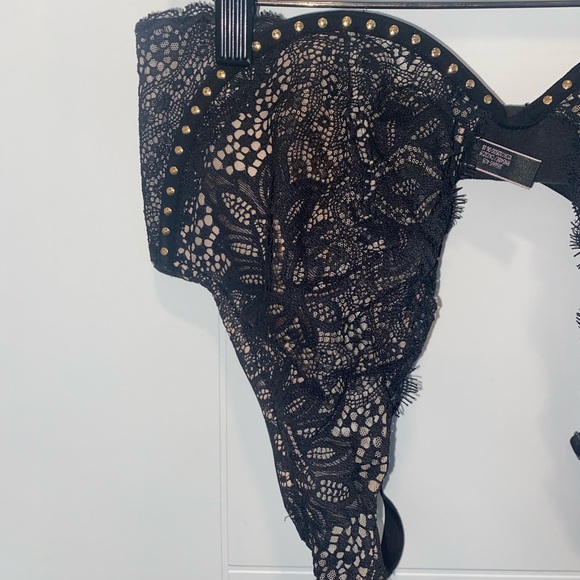 VS Stud / Lace Bra - Picture 2 of 8